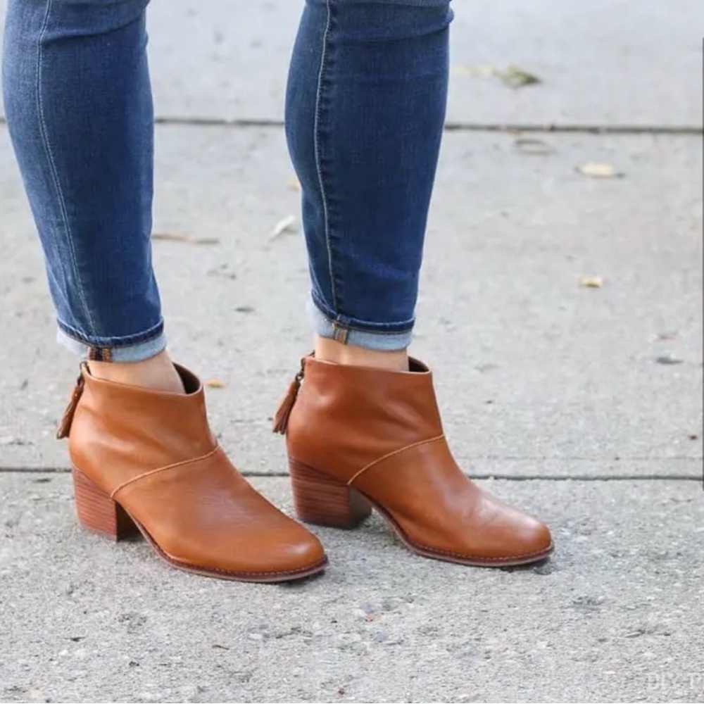 TOMS Leila Block Heel Booties